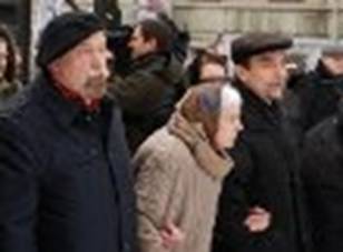 http://news.open2000.com/files.php?file=2011/5/100_75/archiv/1939895015.jpg