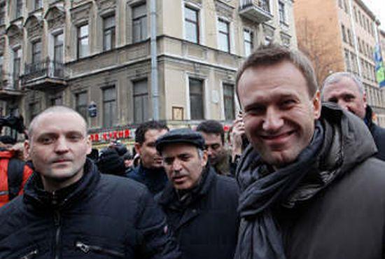http://www.russkoedelo.org/novosti/2012/images/march/Udaltsov.Navalny.Kasparov.550.jpg