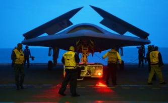 Фото АР/US Navy, Specialist 2nd Class Timothy Walter