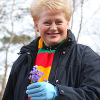 http://f.postimees.ee/f/2011/04/16/559327t40h72ec.jpg