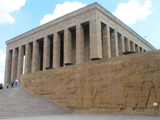 Description: http://gospodi-da-prozriu.info/media/kunena/attachments/106/atatuerks_mausoleum-ankara.jpg