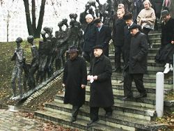 Новость на Newsland: Евреи Белоруссии открещиваются от славословия хасидов