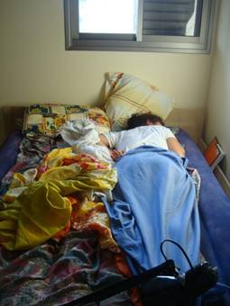 http://pics.livejournal.com/zesya/pic/00004k16/s640x480