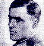 https://upload.wikimedia.org/wikipedia/commons/d/df/Claus_Schenk_Graf_von_Stauffenberg_small.jpg