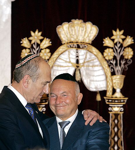 http://im1.kommersant.ru/Issues.photo/CORP/2010/09/20/KMO_088197_31344_1_t208.jpg