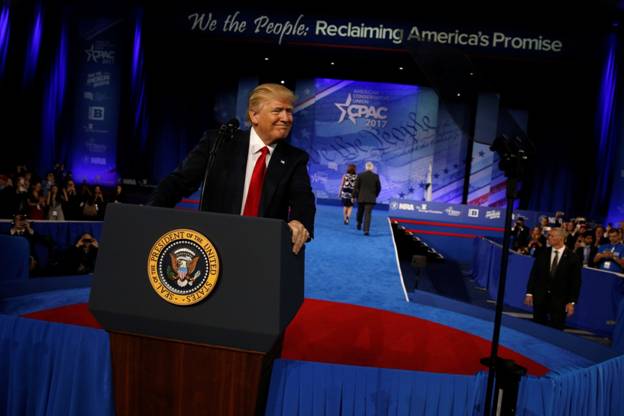 Вернулся, победил: о чём говорил Трамп на конференции консерваторов CPAC 